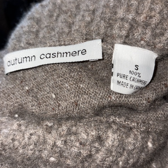 Autumn Cashmere Knit Turtle Neck Dolman Sleeve Sweater - Picture 4 of 4